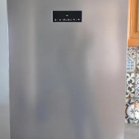 By The Sea - πάνω στη θάλασσα Kávos